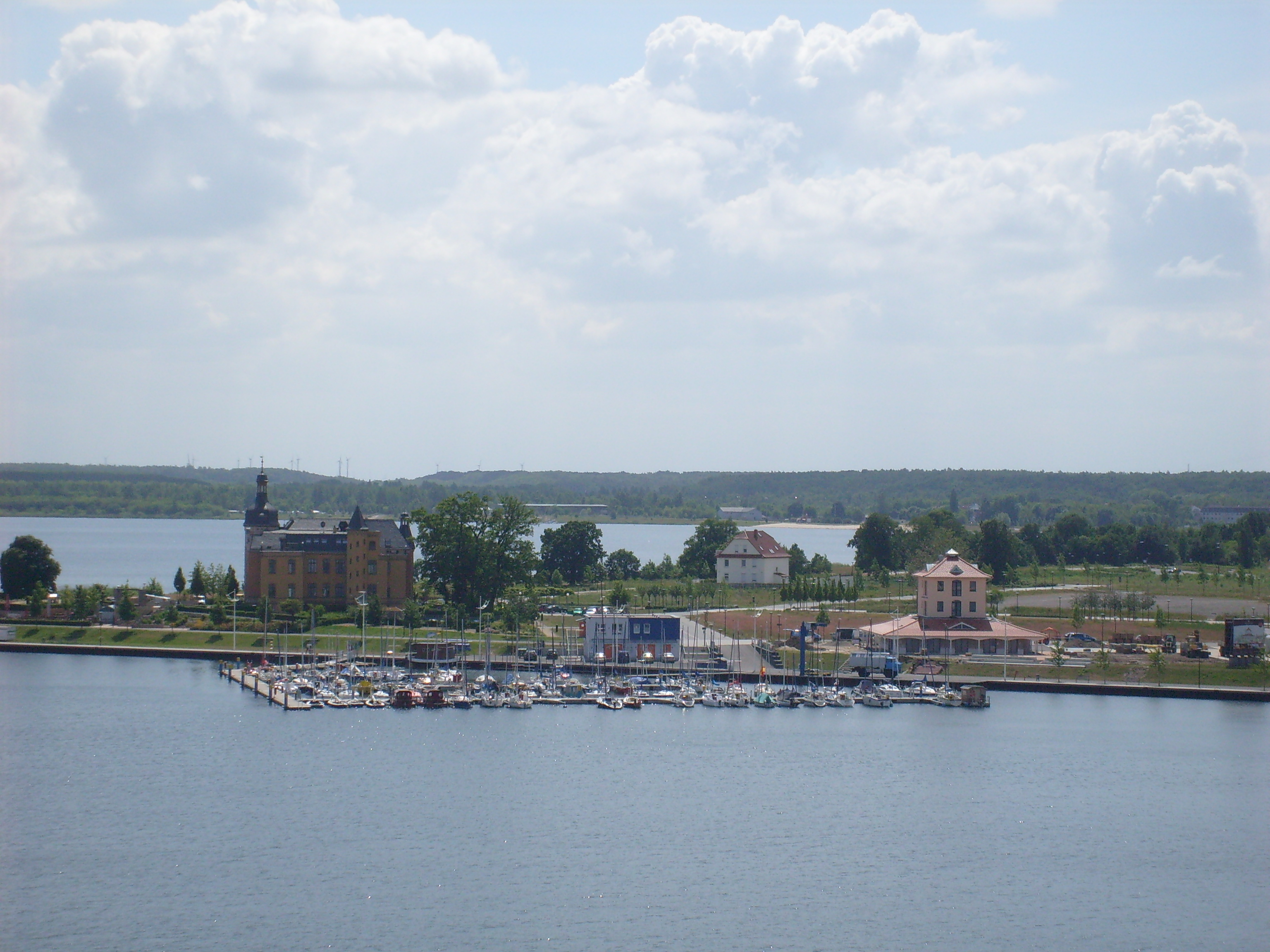 Aussichtsturm am Goitzschesee
